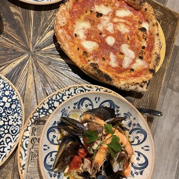 Murivecchi - Margarita pizza and Del Mar - Mediterranean Near Me - Barcelona, B