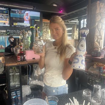 El Barco - If you are lucky she will be working. Only one day a week though. - Tacos Near Me - Vineyard Haven, Massachusetts