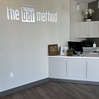 The Bar Method - Visalia - The Bar Method Reception - Barre Classes Near Me - Visalia, California
