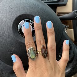 The Iron Shear - Blue gel manicure