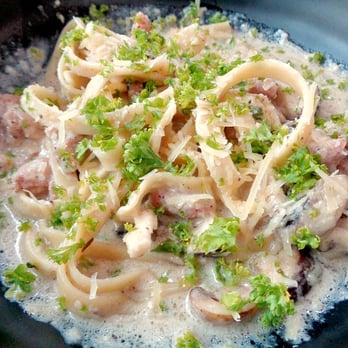 Dean & DeLuca - Butifara con Salsa Funghi e Tartufo (P480) - American Near Me - Makati City, NCR