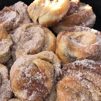 Crofton Farmers Market - Powdered Sugar Buns!!! - Farmers Market Near Me - Crofton, Maryland Crofton Farmers Market - Powdered Sugar Buns!!! - Farmers Market Near Me - Crofton, Maryland