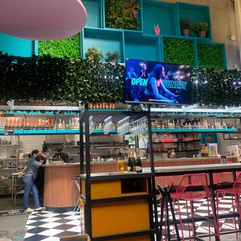 LOONA Restaurante - Bar area - Breakfast & Brunch Near Me - Tijuana, BCN