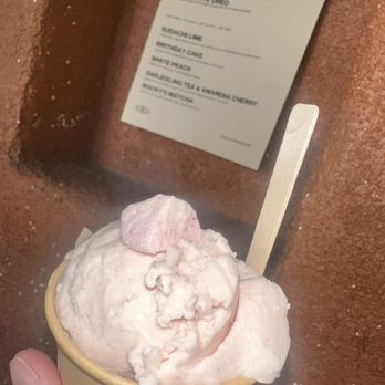 Awan - White Peach - Ice Cream & Frozen Yogurt Near Me - Los Angeles, California Awan - White Peach - Ice Cream & Frozen Yogurt Near Me - Los Angeles, California