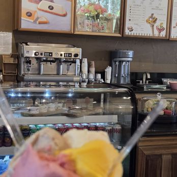 Amorino Gelato - Ice Cream & Frozen Yogurt Near Me - Plano, Texas Amorino Gelato - Ice Cream & Frozen Yogurt Near Me - Plano, Texas