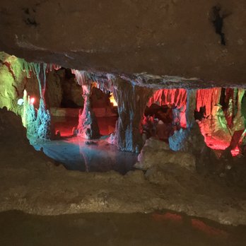 Grand Caverns - Historical Tours Near Me - Grottoes, Virginia