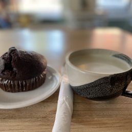 Golden Latte with oat milk + Chocolate muffin Golden Latte with oat milk + Chocolate muffin
