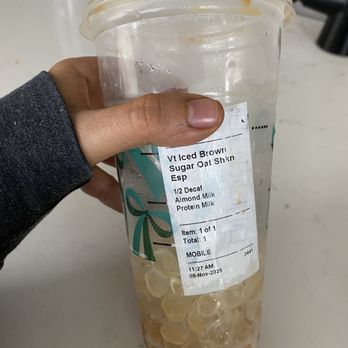 Starbucks - Coffee & Tea Near Me - St. Louis, Missouri