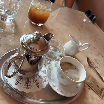 Café Savoy - Coffee and iced espresso - Cafes Near Me - Prague, Puerto Rico Café Savoy - Coffee and iced espresso - Cafes Near Me - Prague, Puerto Rico
