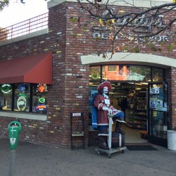 Sandy's Deli-Liquor