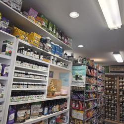 Guru Health Foods - Amazing store very chill staff and extreamly healthy items. Ankara is an fabulous individual