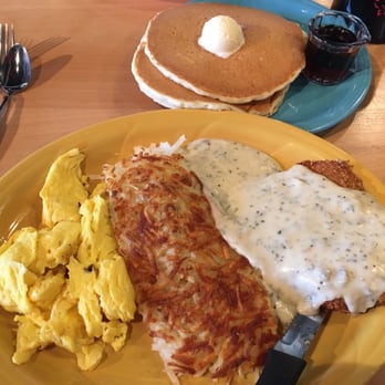 Biscuits Cafe - Chicken Fried Chicken, Scrambled Eggs and Pancakes - Cafes Near Me - Surprise, Arizona