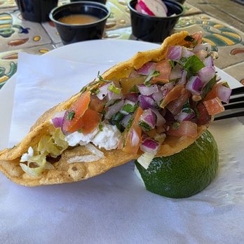 Tacos Che Taqueria - Taco Dorado con papas $3.99 - Tacos Near Me - Riverside, California Tacos Che Taqueria - Taco Dorado con papas $3.99 - Tacos Near Me - Riverside, California