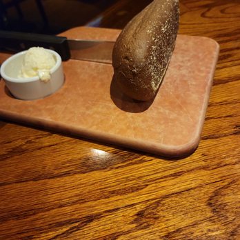 Outback Steakhouse - Bread before dinner - Steakhouses Near Me - Clifton Park, New York