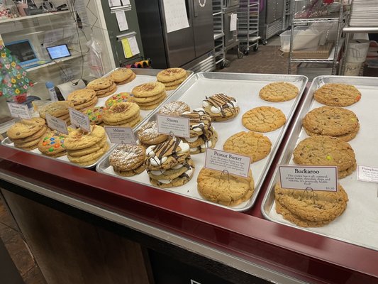 Mary's Mountain Cookies by null