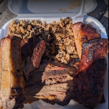 Smoken BBQ - Pulled Pork, Spare Ribs, and Brisket - Barbeque Near Me - Oakridge, Oregon Smoken BBQ - Pulled Pork, Spare Ribs, and Brisket - Barbeque Near Me - Oakridge, Oregon