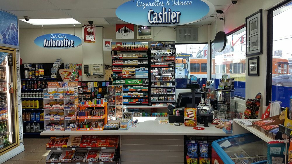 KWIK SERV Updated April 2024 21 Photos & 16 Reviews 1951 N