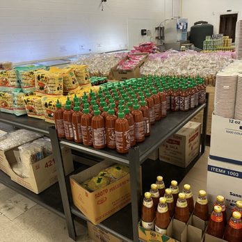 Seven Asian Market - Sriracha - International Grocery Near Me - Yreka, California