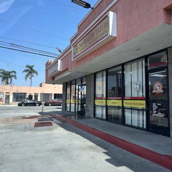 2nd Healthy Eatery - 2025 - outside from the parking lot - Delis Near Me - Bellflower, California 2nd Healthy Eatery - 2025 - outside from the parking lot - Delis Near Me - Bellflower, California