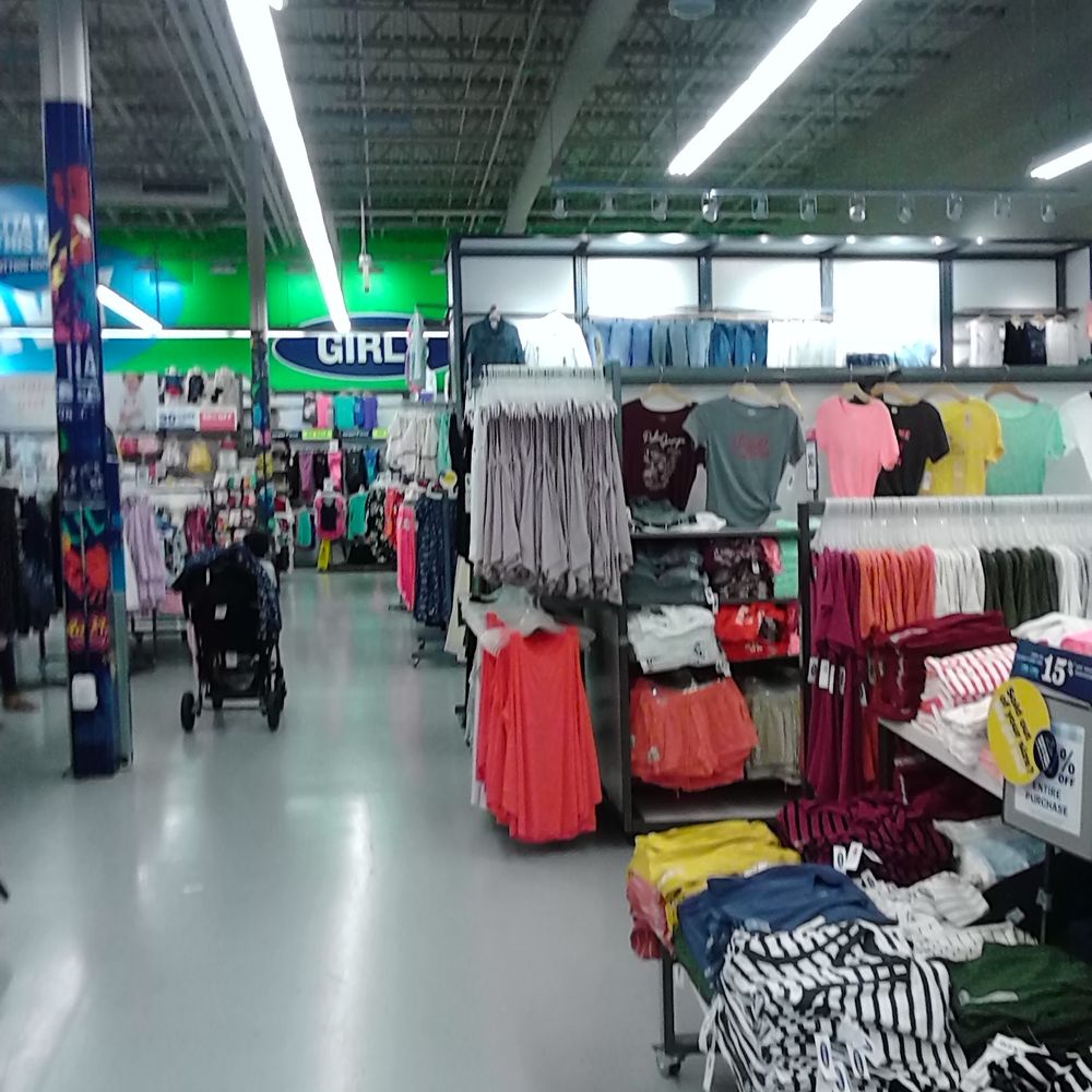 Old Navy - Men's Clothing Near Me - Pembroke Pines, Florida Old Navy - Men's Clothing Near Me - Pembroke Pines, Florida