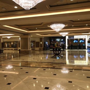 Gold Strike - Lobby - Casinos Near Me - Tunica Resorts, Mississippi