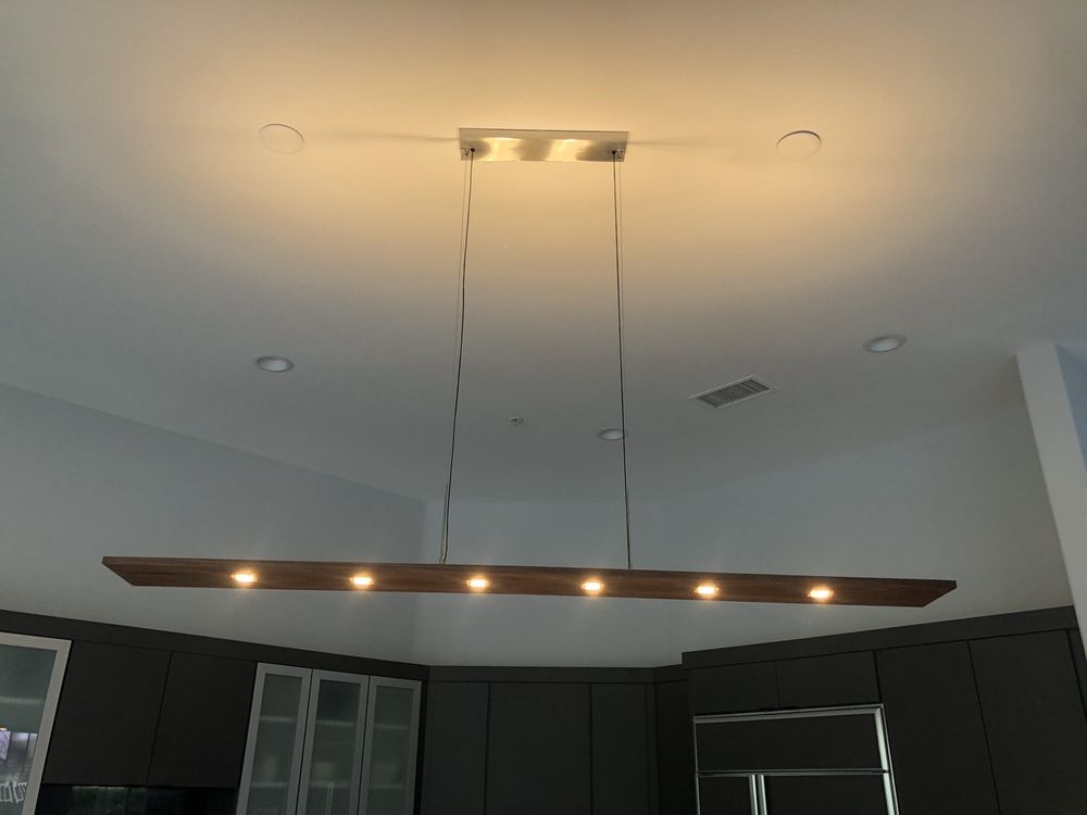 Slide of GSL Electrical & Lighting