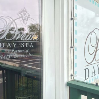 Dream Day Spa - Thoroughly impressed with my prenatal massage, soy soak, candle melt massage was so relaxing!!! - Day Spas Near Me - Folsom, California