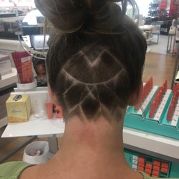 Wonderful undercut by Hannah! Wonderful undercut by Hannah!