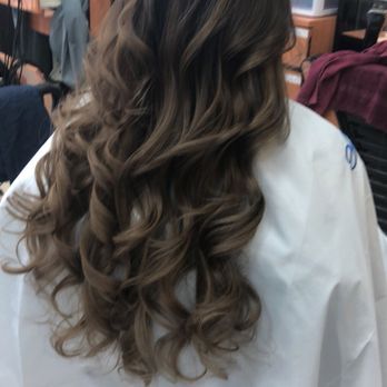 Uneven Haircut By Sylvia Doesn T Look To Bad When All My Hair Is