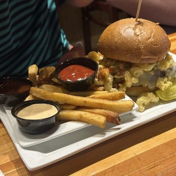 Rehab Burger Therapy - Spicy Mac and Cheese - Burgers Near Me - Scottsdale, Arizona Rehab Burger Therapy - Spicy Mac and Cheese - Burgers Near Me - Scottsdale, Arizona