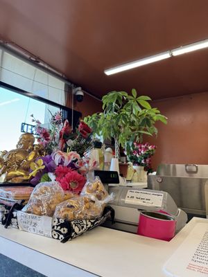 Wah's Kitchen by null