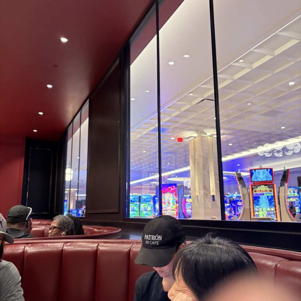 Du-par's Restaurant and Bakery - The new enclosure - American Near Me - Las Vegas, Nevada Du-par's Restaurant and Bakery - The new enclosure - American Near Me - Las Vegas, Nevada