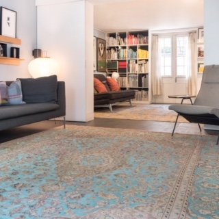 Ahwazian Oriental Rug Warehouse by null