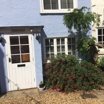 Red Lion - Pubs Near Me