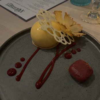 Narcoossee's - Pineapple bavarois - New American Near Me - Lake Buena Vista, Florida