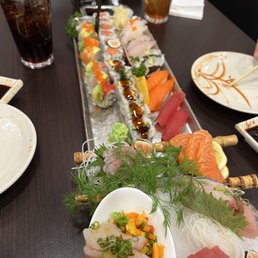 Sushi for two! Sushi for two!