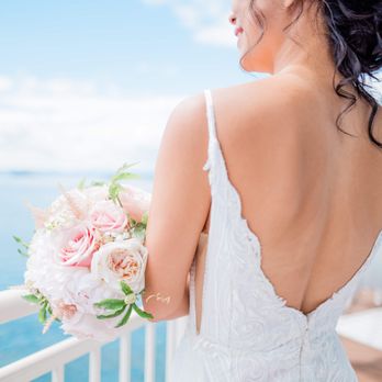 B. Jones Photography - Edgewater Hotel in Seattle. Bride on balcony overlooking elliott bay. - Session Photography Near Me - Seattle, Washington B. Jones Photography - Edgewater Hotel in Seattle. Bride on balcony overlooking elliott bay. - Session Photography Near Me - Seattle, Washington