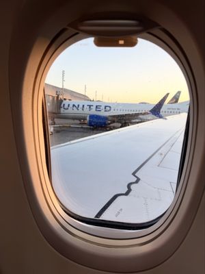 John Wayne Airport by null