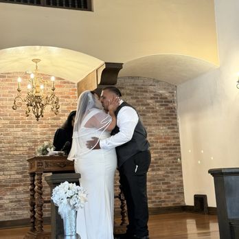 Thee Olde Chapel - Venues & Event Spaces Near Me - Riverside, California