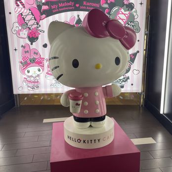 Hello Kitty Cafe - photo op with Hello Kitty - Themed Cafes Near Me - Las Vegas, Nevada