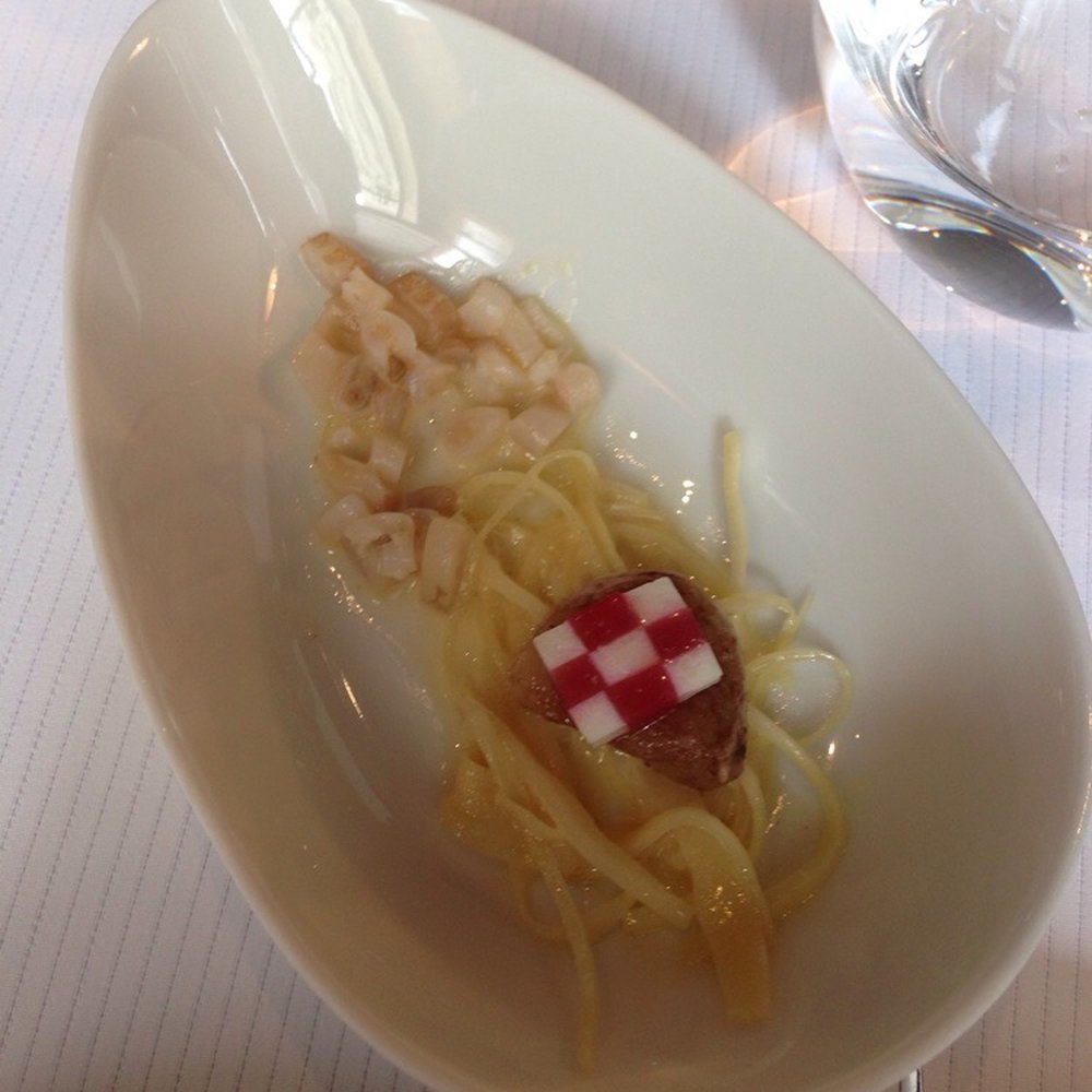 Restaurant Pierre Gagnaire - French Near Me - Paris, 75