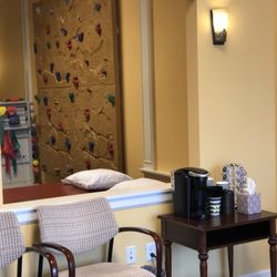 Ability Physical Therapy - Waiting area