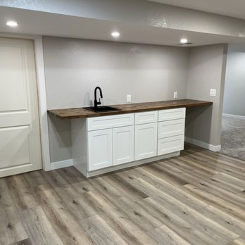 Zebu Renovations LLC - Wet bar area - General Contractors Near Me