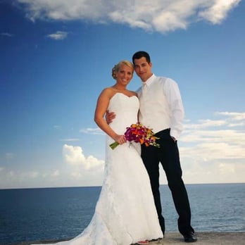Alterations & Veils by Beatrice - My dress - Sewing & Alterations Near Me - Austin, Texas Alterations & Veils by Beatrice - My dress - Sewing & Alterations Near Me - Austin, Texas