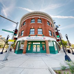 Bank of America Financial Center - Storefront