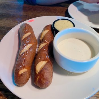 Applebee's Grill + Bar - Appetizer: Pretzel with bier cheese - American Near Me - Vallejo, California Applebee's Grill + Bar - Appetizer: Pretzel with bier cheese - American Near Me - Vallejo, California