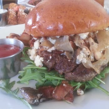 Blu Jam Cafe - Gourmet Burger - Breakfast & Brunch Near Me - Sherman Oaks, California