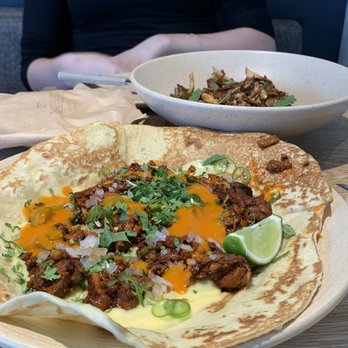 Atla - Al pastor gringa - Mexican Near Me - New York, New York