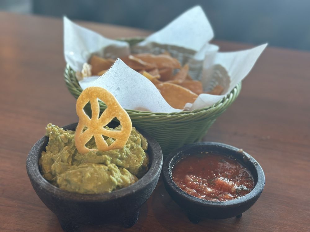 Franco’s Famous Mexican Kitchen & Cocktails