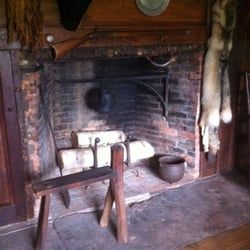Kingsfield Bed and Breakfast - Original 1722 fireplace